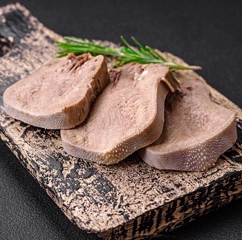 Язык телячий отварной (фото)