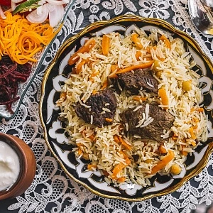 Как сделать плов из свинины в сковороде?