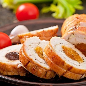 Как приготовить рулет из индейки?