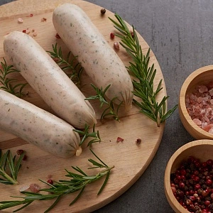 Как приготовить колбаски из индейки?
