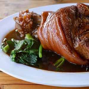 С грядущим Днем защитника Отечества!