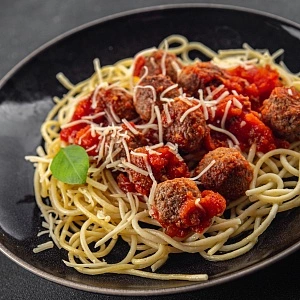 Макароны с мясом. Просто как 2х2 или? (вдогонку ко Дню спагетти 04.01)