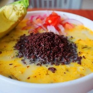 Зарубежная кухня: Эквадор, Ягуарлокро – суп с кровью
