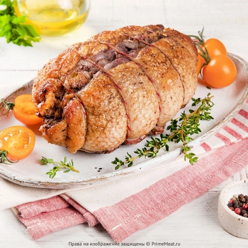 Рулет из утиных грудок с клюквой и апельсинами (полуфабрикат) (фото)