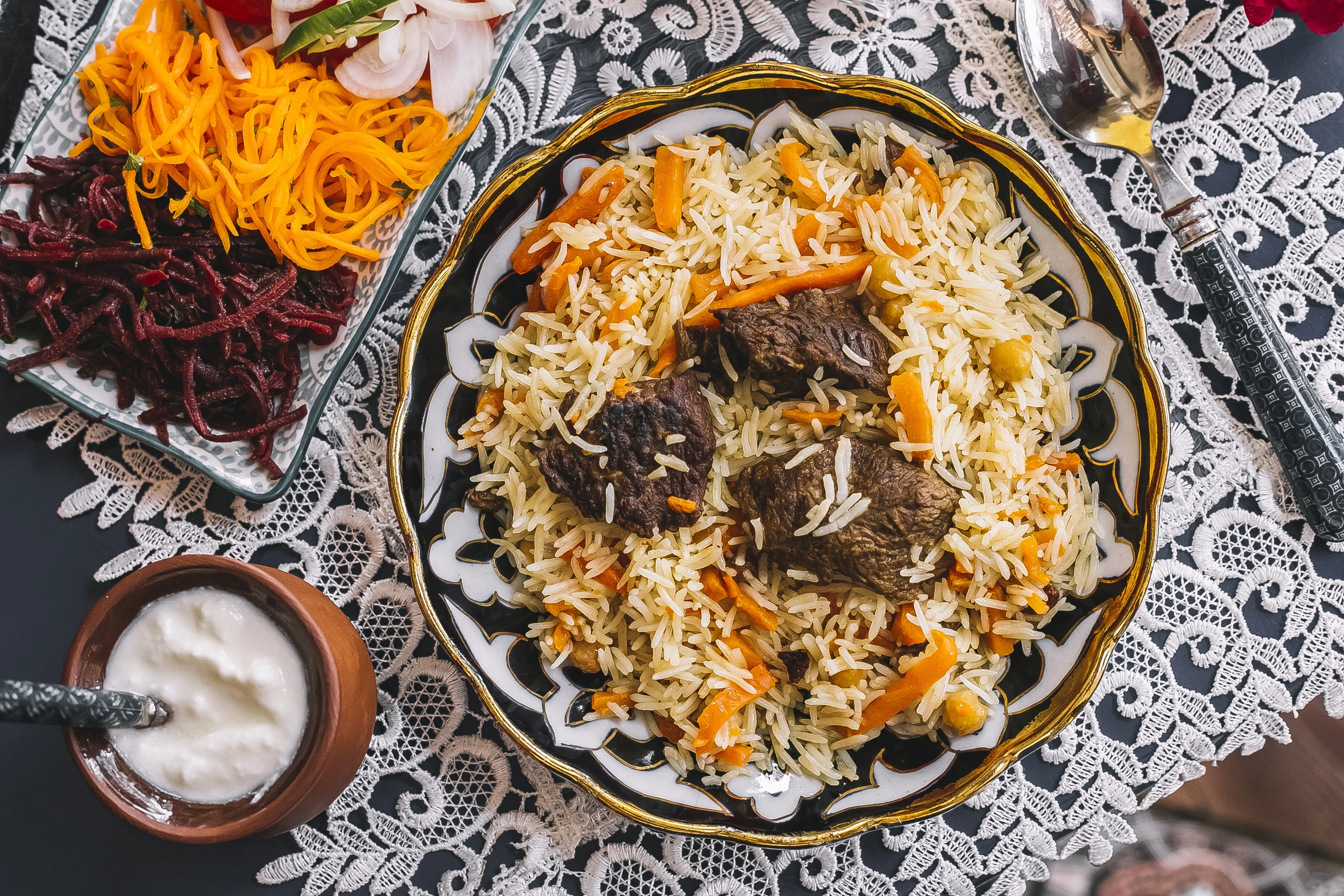 Как готовить плов из свинины?